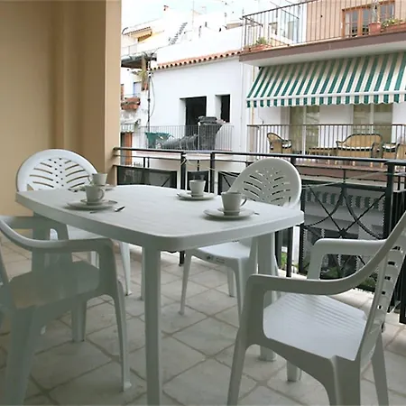 Apartment Charming 3 Bedroom In Sitges