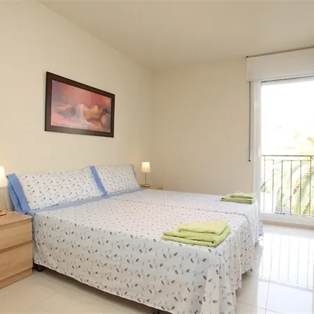 Apartment Charming 3 Bedroom In